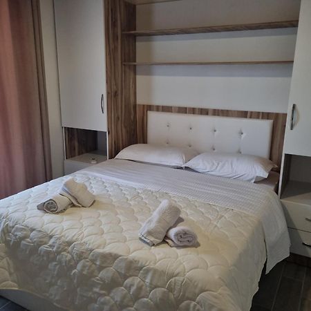 Vila Soleil Vlore Exterior photo