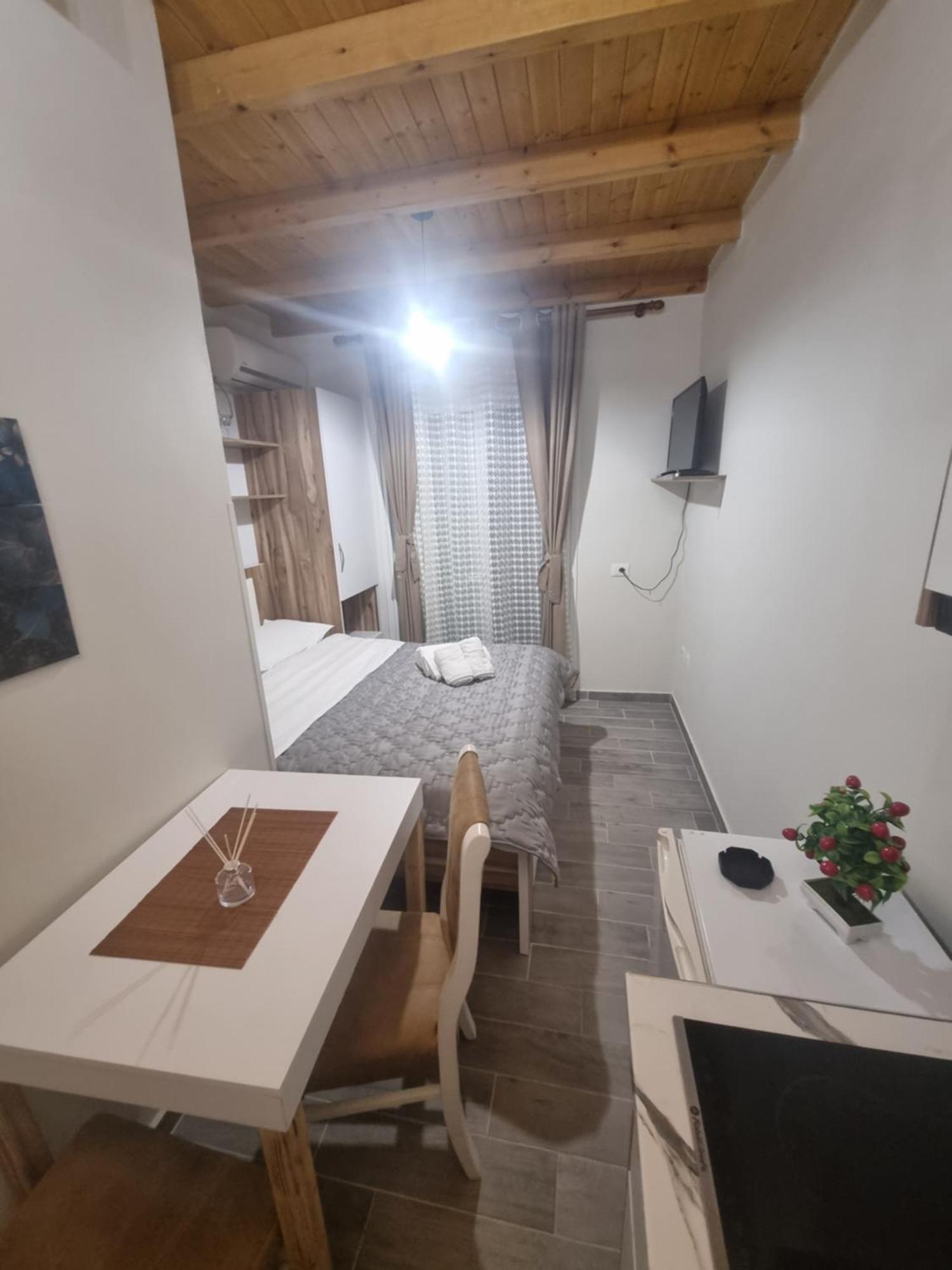 Vila Soleil Vlore Exterior photo
